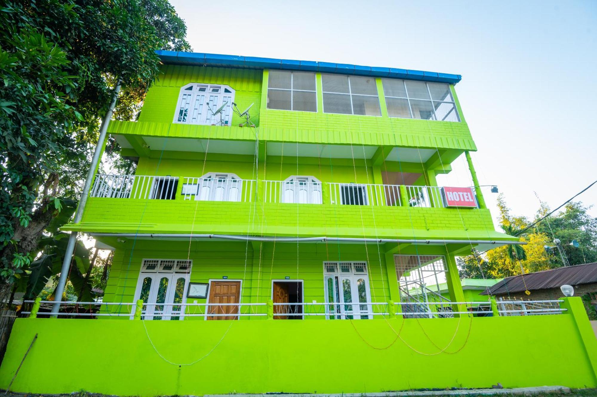 Jungle Star Mansion Hotel Kāziranga Exterior foto